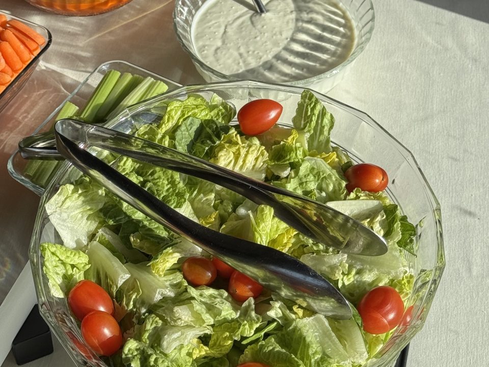 Salad and dressing on the side. 