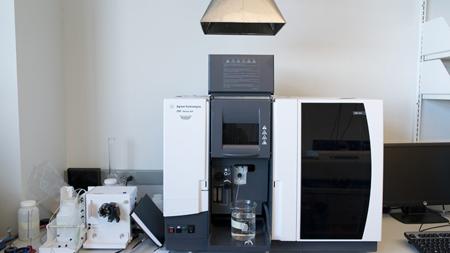 Agilent Technologies high-performance liquid chromatography system