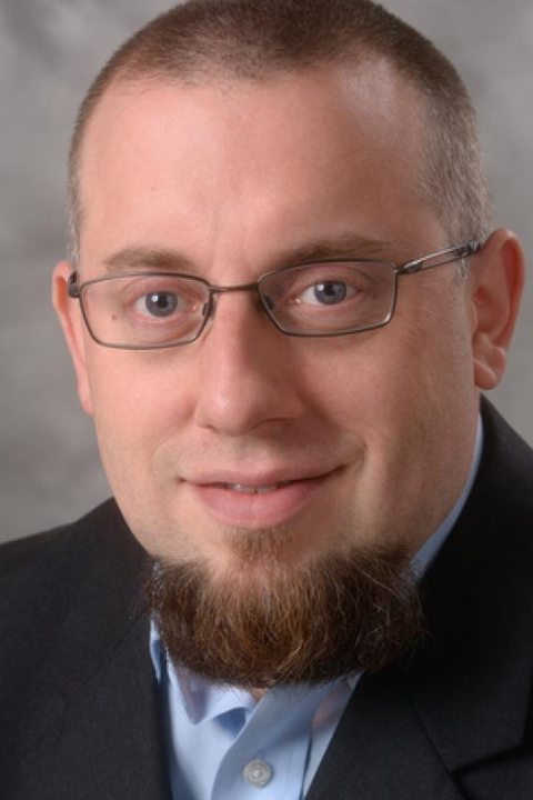 headshot of Jason Zenor