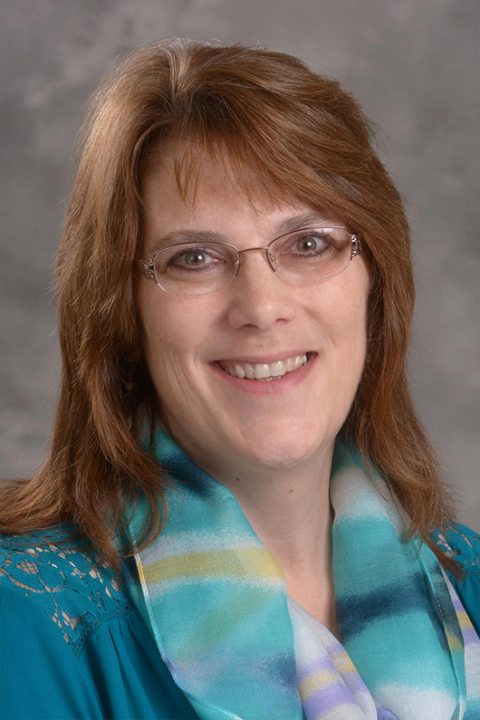 SUNY Oswego Division of Extended Learning Secretary Nancy Fordham