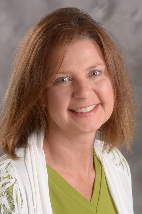 SUNY Oswego Division of Extended Learning Program Manager Robin Duger