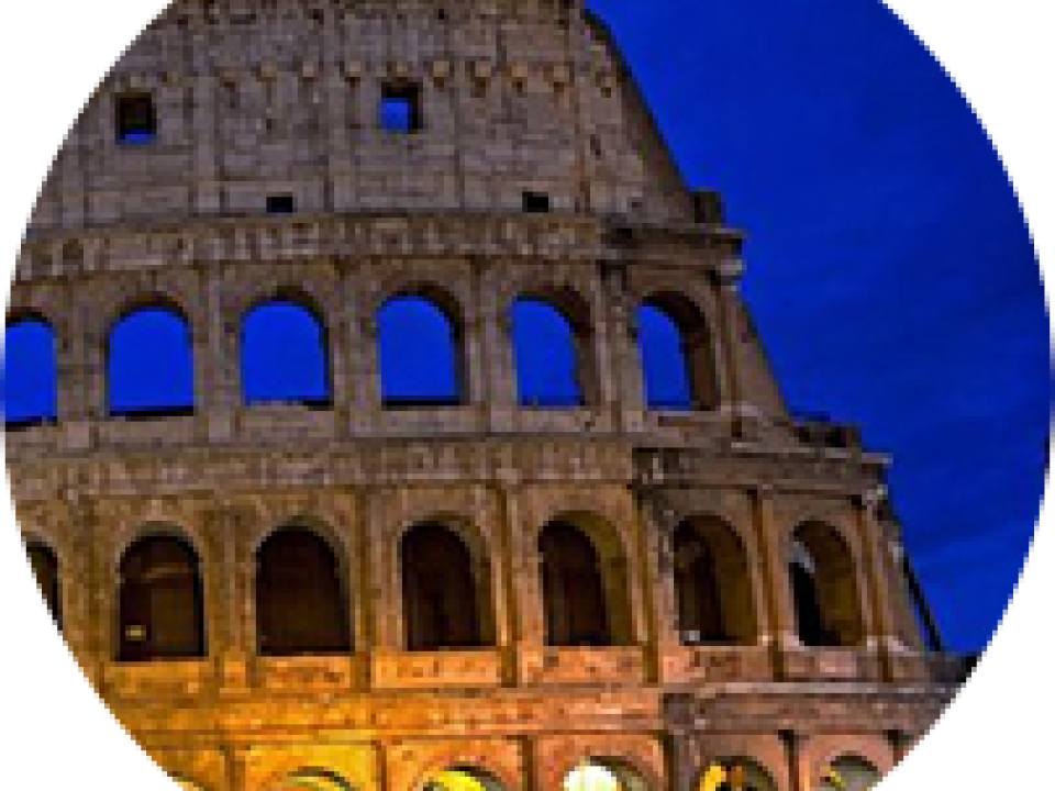 Night shot of the colosseum in Rome