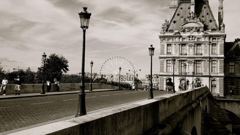 Ferris Wheel In Paris