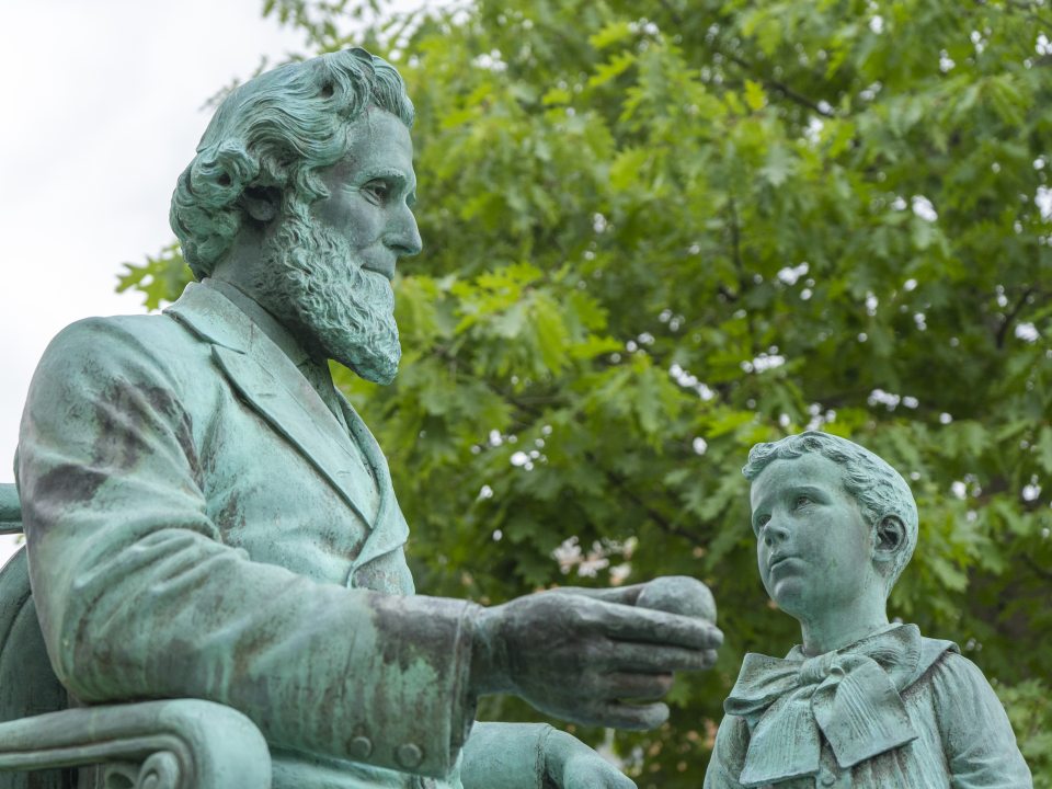 Statue of SUNY Oswego founder Edward Austin Sheldon