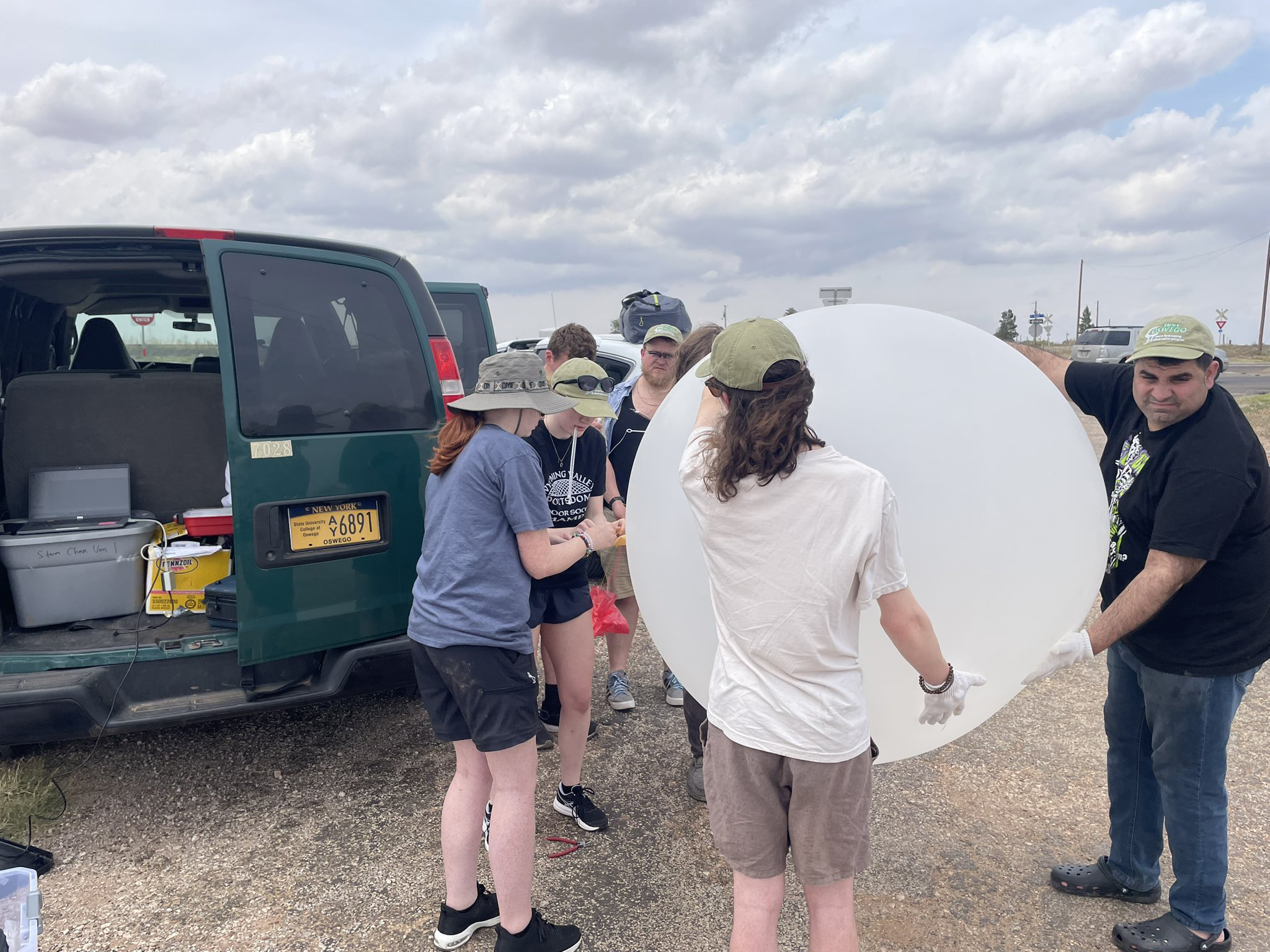 SUNY Oswego students in a storm-chasing class launched weather balloons to take atmospheric readings near Wolfforth. (Photo courtesy of  x.com/oswegochasers)