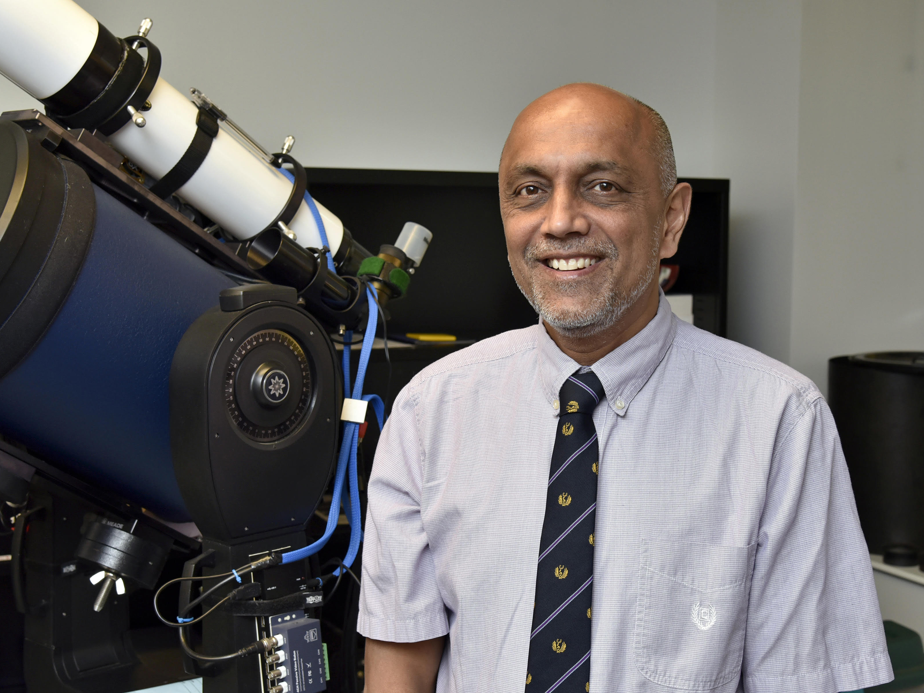 Stellar accomplishments -- SUNY Oswego physics professor Shashi Kanbur has earned the SUNY Chancellor’s Award for Excellence in Scholarship and Creative Activities for a body of work that includes many publications on studying the scale of the universe and for mentoring and inspiring students across the globe.
