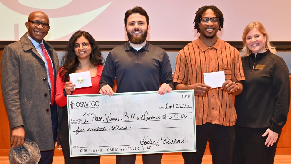 3 Minute Thesis winners receive congratulations