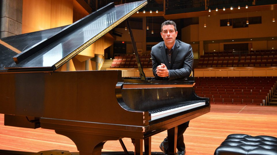 Robert Auler at piano