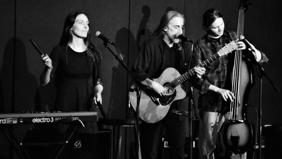 Musical trio performs in concert