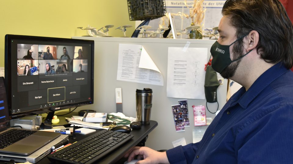 Bastian Tenbergen meets with his class virtually from his office in the Shineman Center