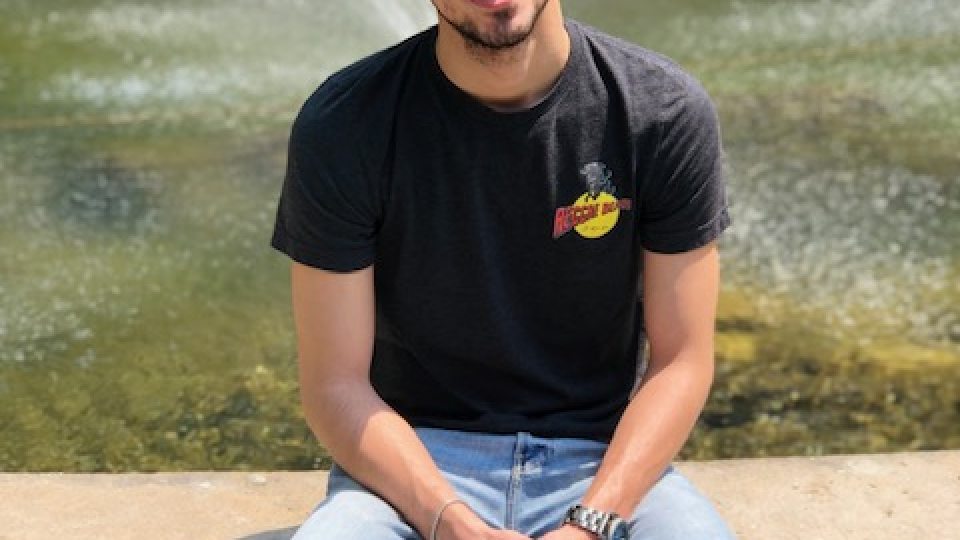 Boris Lukatskiy is a SUNY Oswego MBA student working in an NYC intensive-care unit