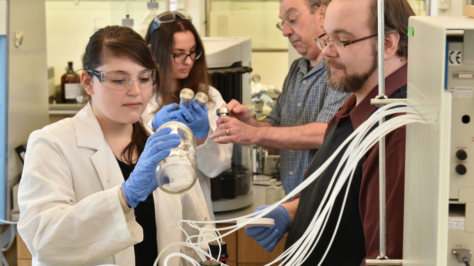 The Environmental Research Center features faculty, staff and students collaborating on important lake research
