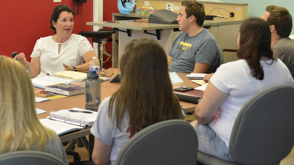 Maria Murray speaks to literacy education class