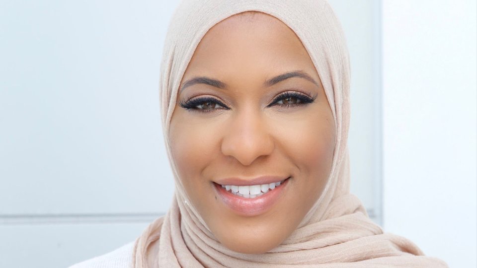Ibtihaj Muhammad -- the first American woman to to compete, and medal, in a hijab during the Olympics -- will bring her story to a SUNY Oswego audience in a 6:30 p.m. March 9 virtual talk in the “I Am Oz” Diversity Speaker Series.