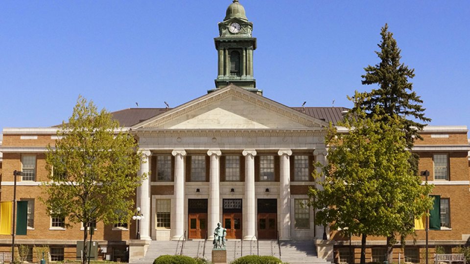 Summer day, Sheldon Hall exterior