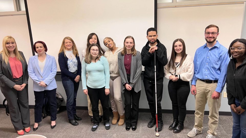 Local HR executives meet with SUNY Oswego's Society for Human Resource Management organization