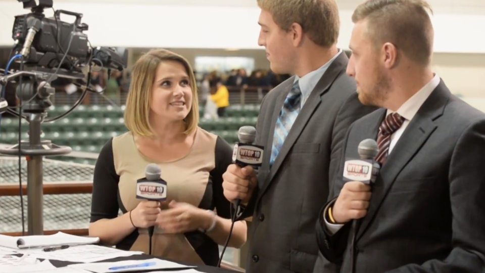 Hockey broadcast by WTOP, part of award-winning promo