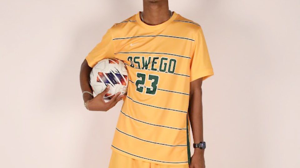 A broadcasting major from Manhattan, Azariah Raveneau transferred to Oswego from Onondaga Community College.