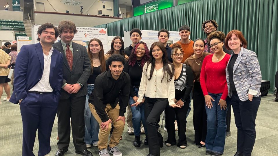 Fourteen students majoring and minoring in Spanish presented their projects at Quest 2026 as part of the course "Latin American and Caribbean Women’s Voices," taught by Roseli Rojo of the Department of Modern Languages and Literatures.