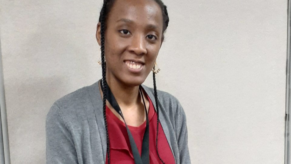 Kari Henry earned the Oswego Alumni Association Outstanding Senior Award