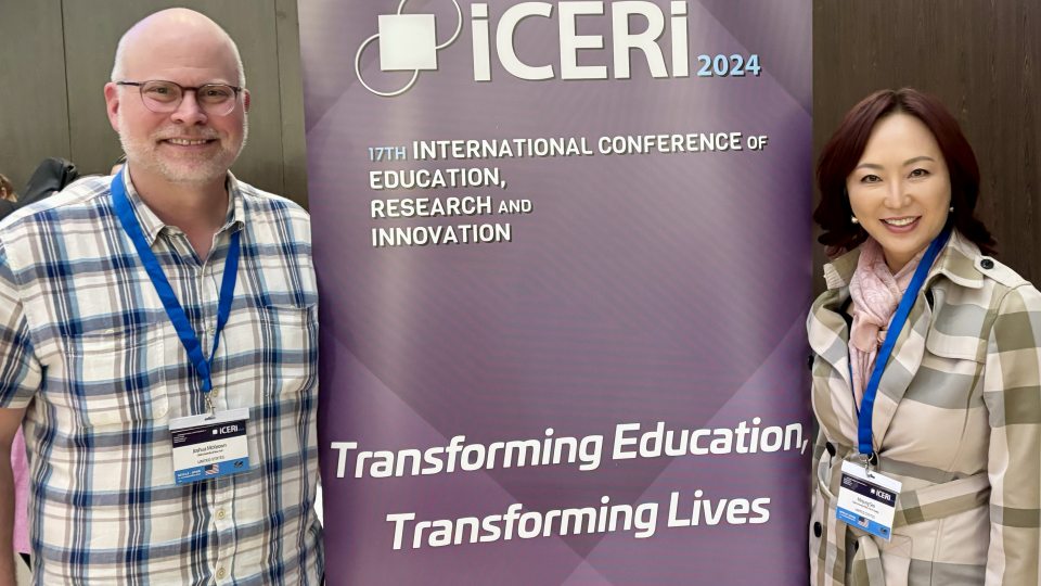 Health promotion and wellness faculty member Minjung Seo (right) with Joshua McKeown, associate provost for international education