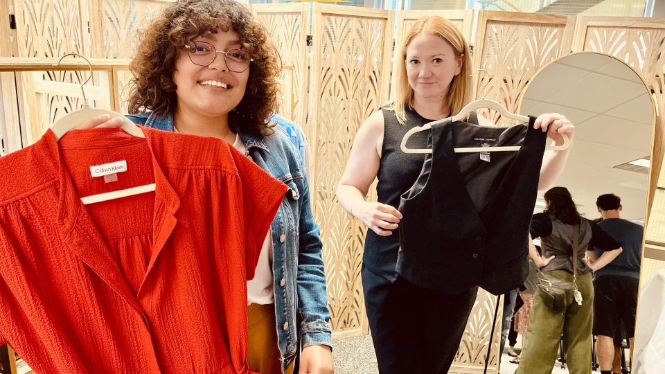 From left, April Lopez from (SHOP) Students Helping Oz Peers and Megan Mazzoccone from Career Services are collaborating on establishing a pop-up boutique to provide students with free professional clothing.