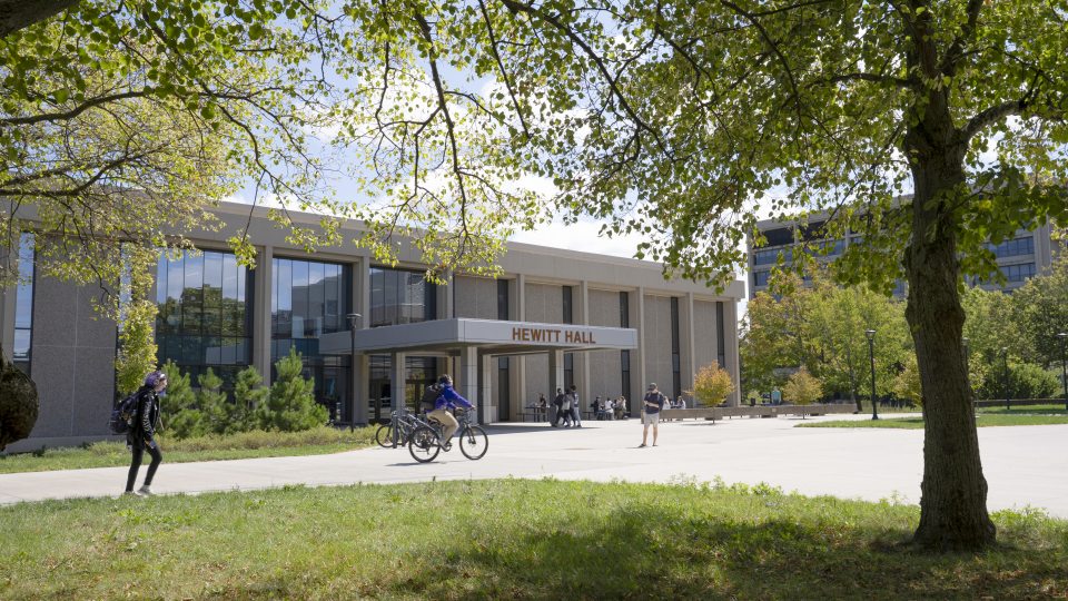 Hewitt Hall with the academic quad in the foreground