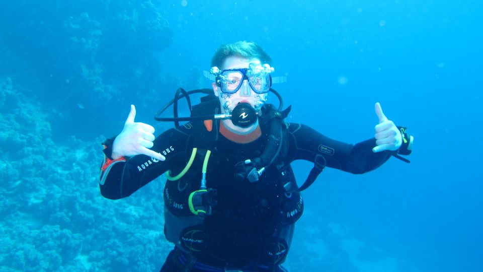 Gavin Davis scuba diving underwater