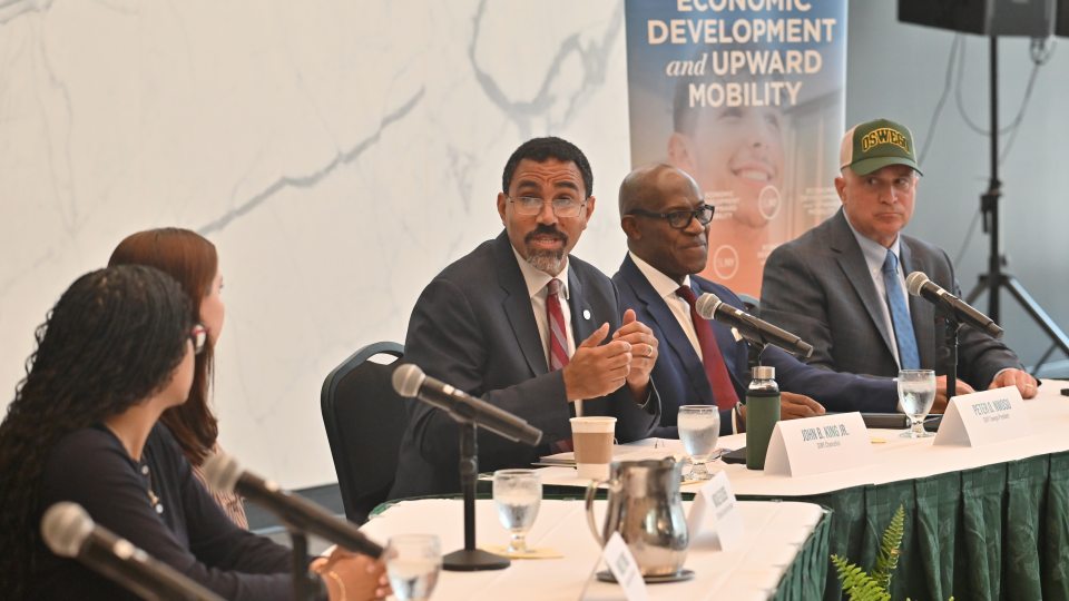 Chancellor John B. King Jr. hosts a roundtable related to internships