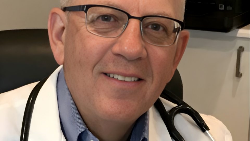 Pioneering endocrinologist Mitchell “Mickey” Lebowitz of SUNY Oswego's Class of 1981