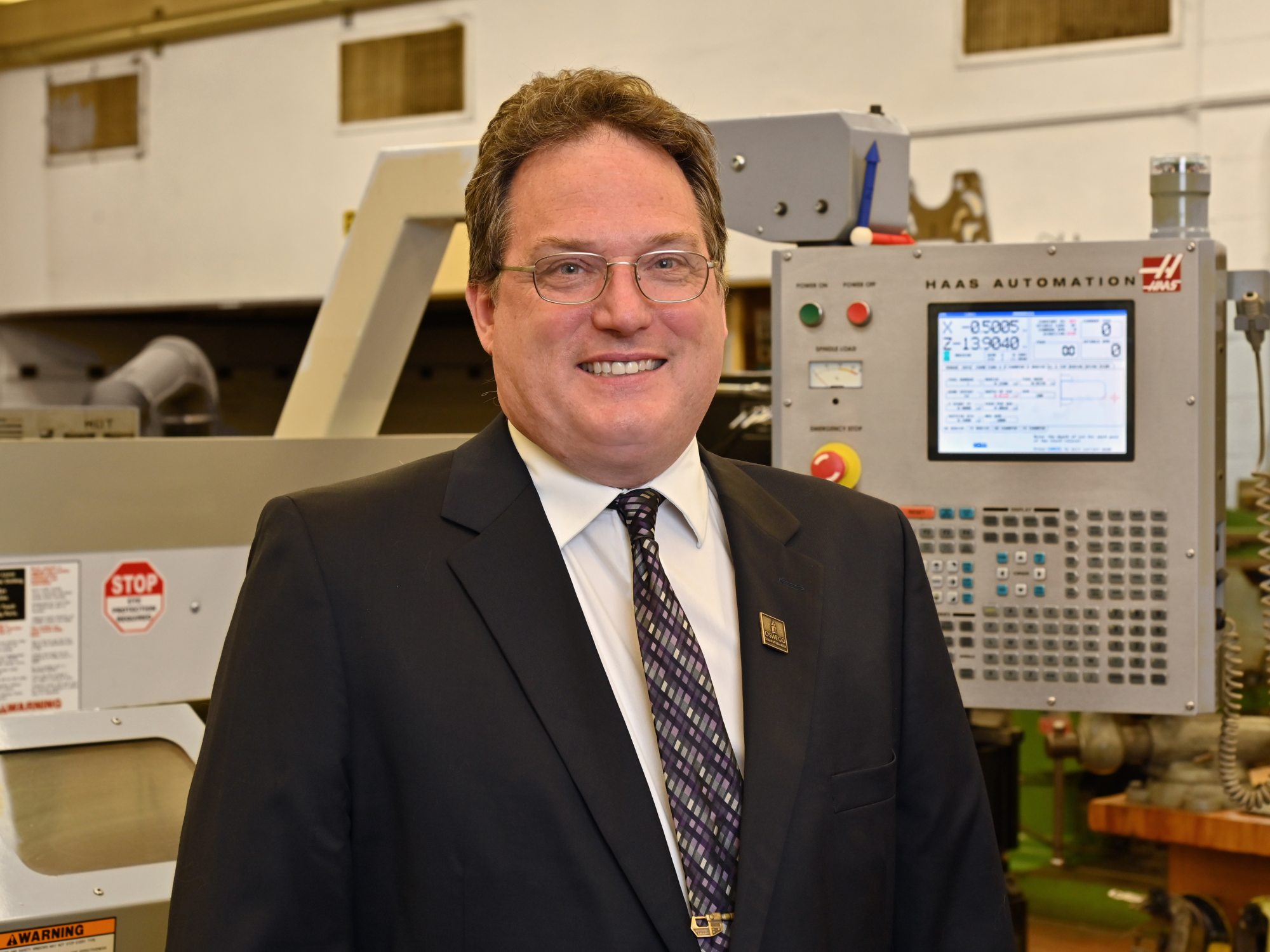 Decades of outstanding work in teaching, leadership, organization, volunteering and community support recently earned Richard Bush, professor and chair of technology education, the SUNY Chancellor’s Award for Excellence in Faculty Service.
