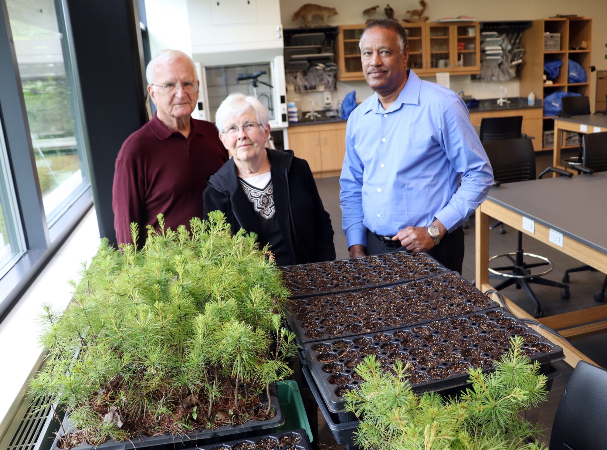 Biological sciences professor assists Canal Forest Restoration