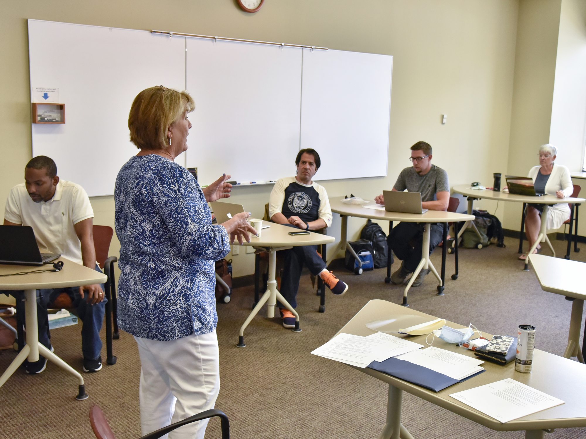 Class happening at SUNY Oswego at Syracuse location