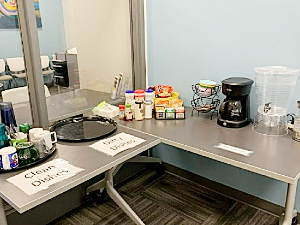 Free coffee, tea, water and snacks are provided at the Office of Learning Services.