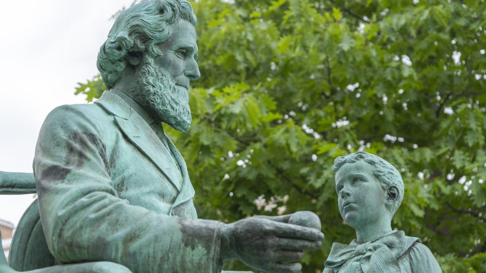 Statue of Edward Austin Sheldon