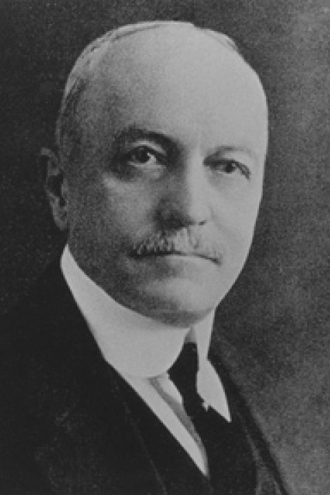  James G. Riggs