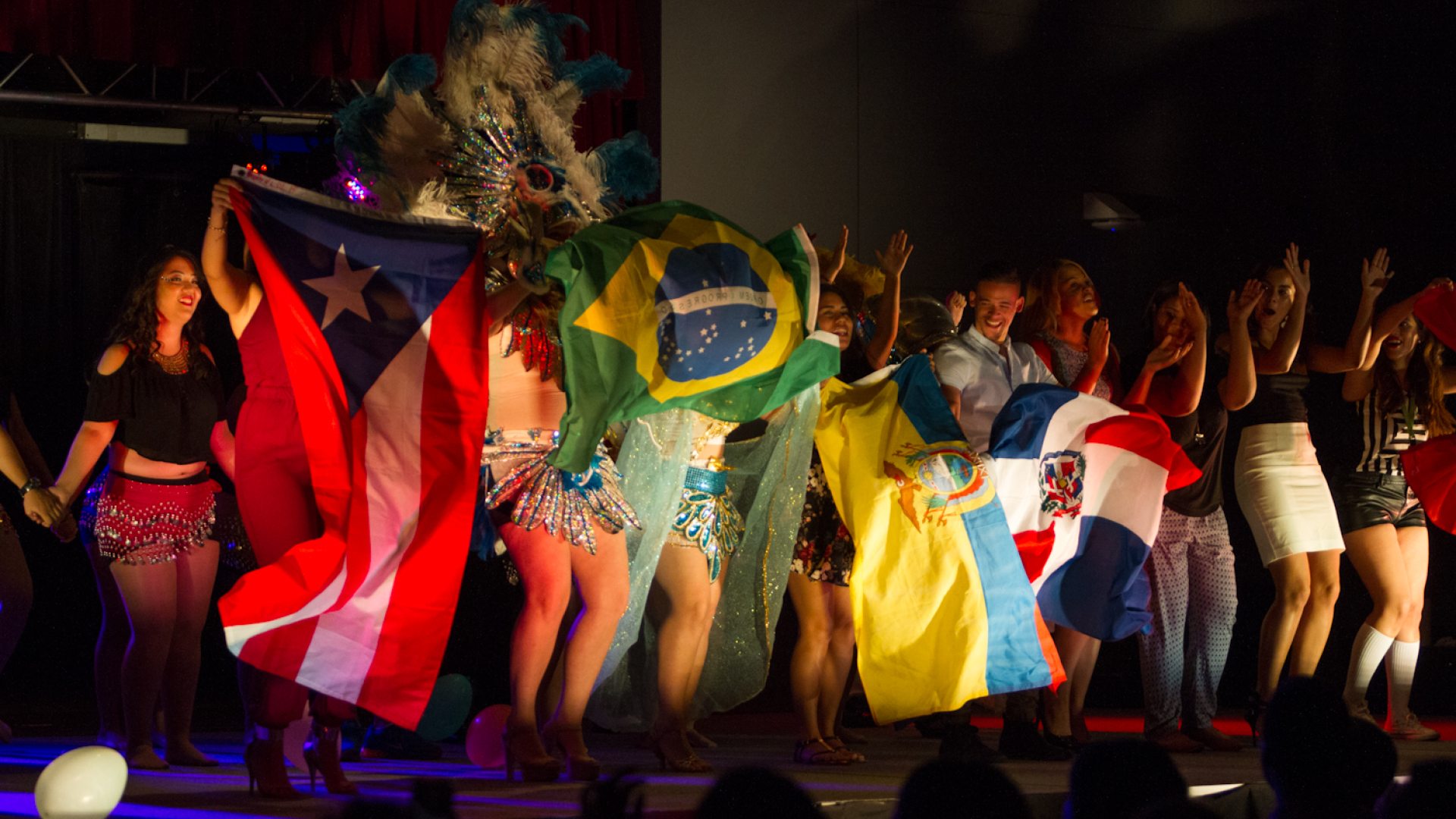 <span>Global and International Studies</span>
 header image