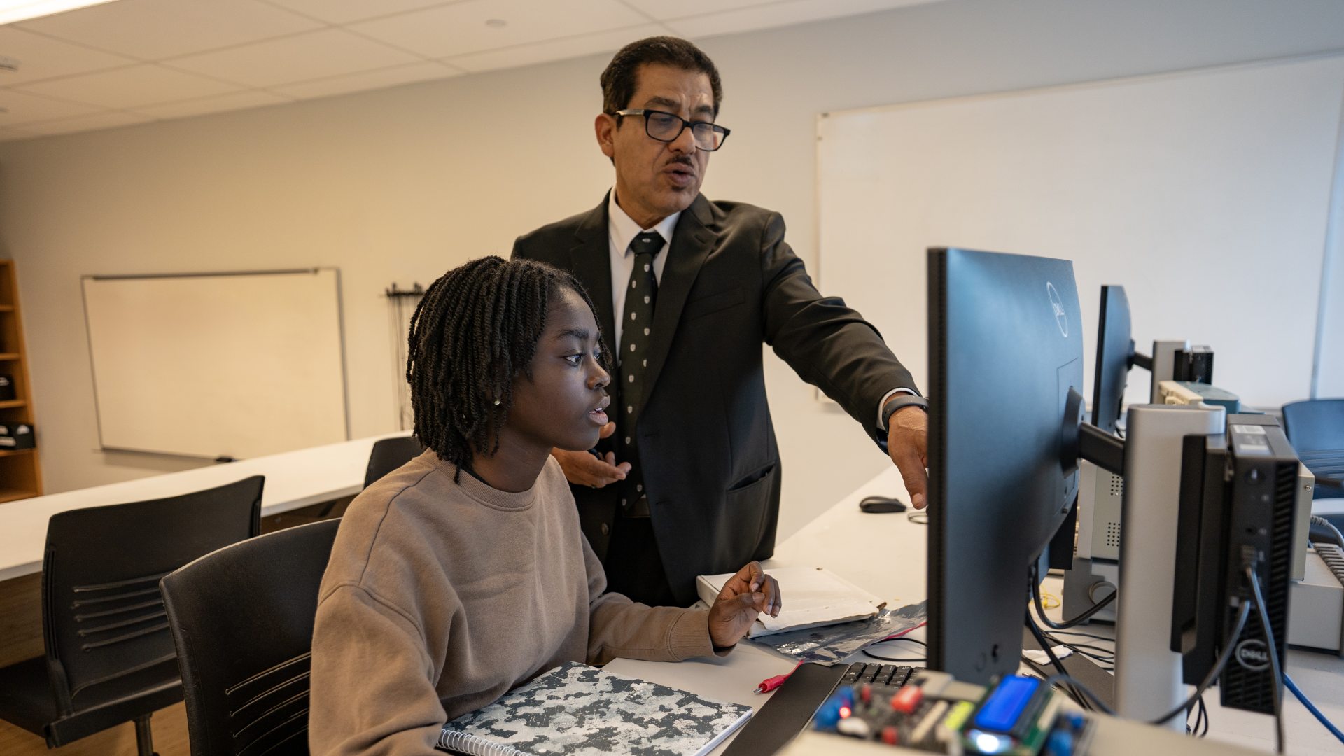 <span>Electrical and Computer Engineering</span>
 header image