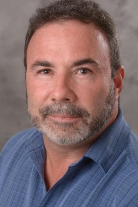 headshot of Victor Licatese