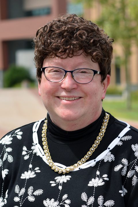 Headshot of Cynthia Jackson