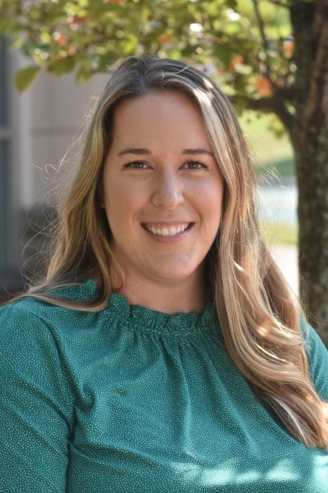 headshot of Vanessa Taylor