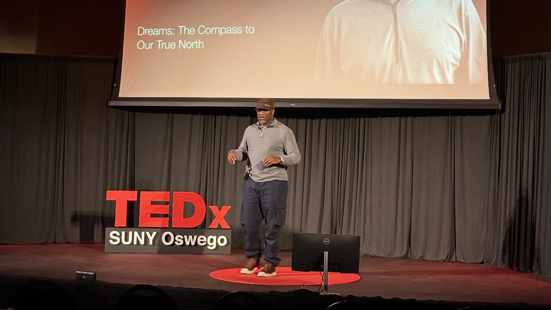 Dr. Robert Simmons III on the TEDx SUNY Oswego stage