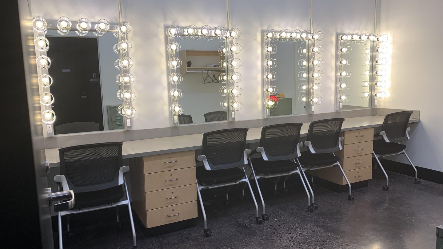 Tyler Lab Theatre dressing room
